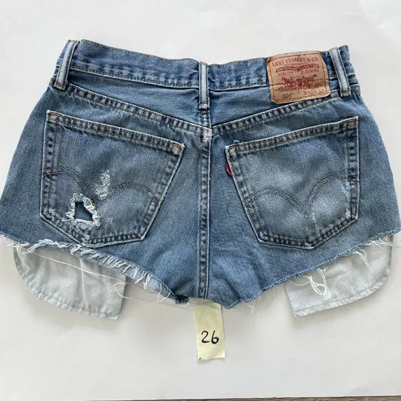 Vintage Levi's 505 mid rise denim cutoff jean shorts - Picture 7 of 11